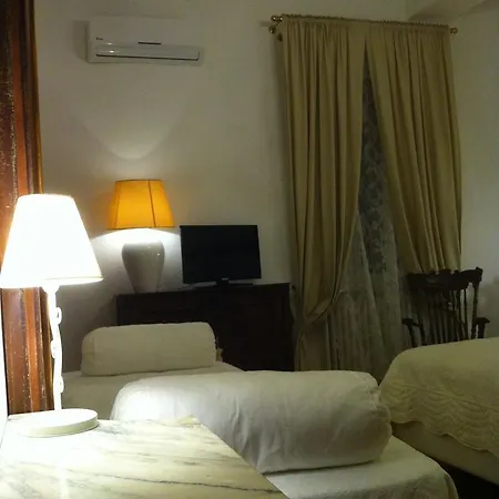 D'epoca Oda ve Kahvaltı Siena